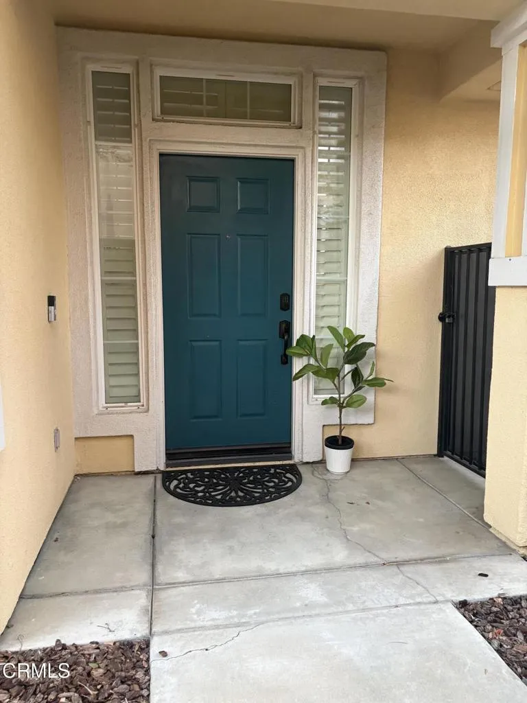 4153 Felipe Lane #C Simi Valley, CA 93063