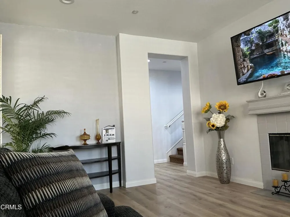 4153 Felipe Lane #C Simi Valley, CA 93063