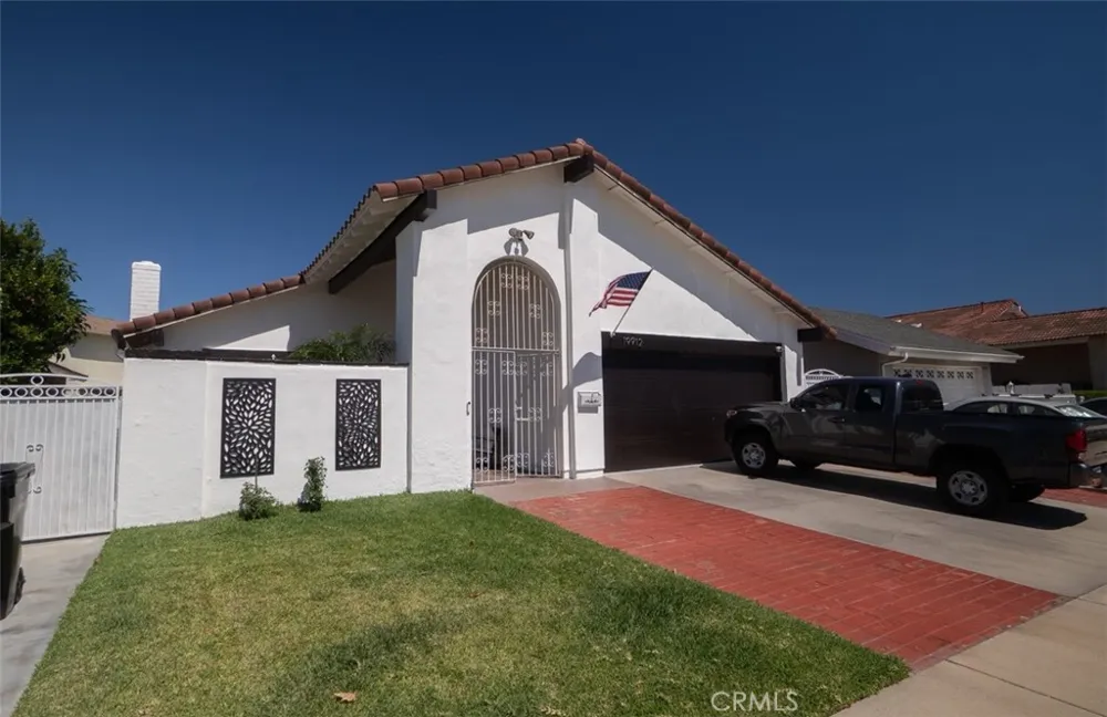 19912 Claretta Cerritos, CA 90703