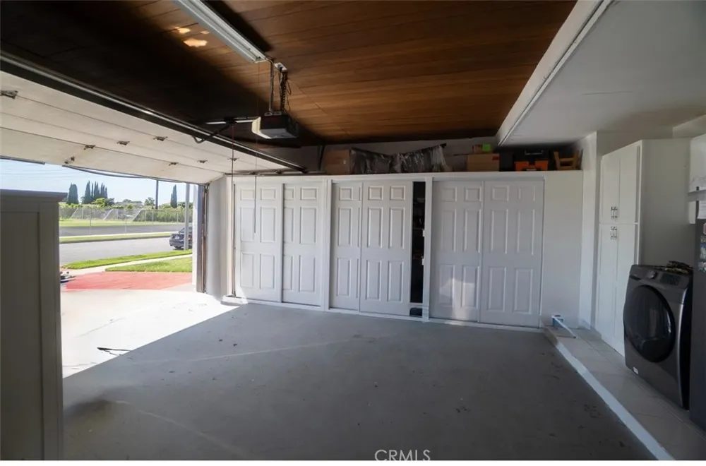 19912 Claretta Cerritos, CA 90703