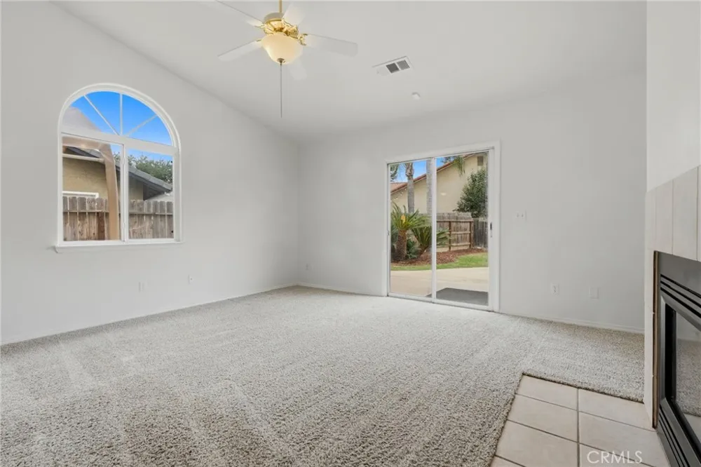 4106 E Westcott Visalia, CA 93292