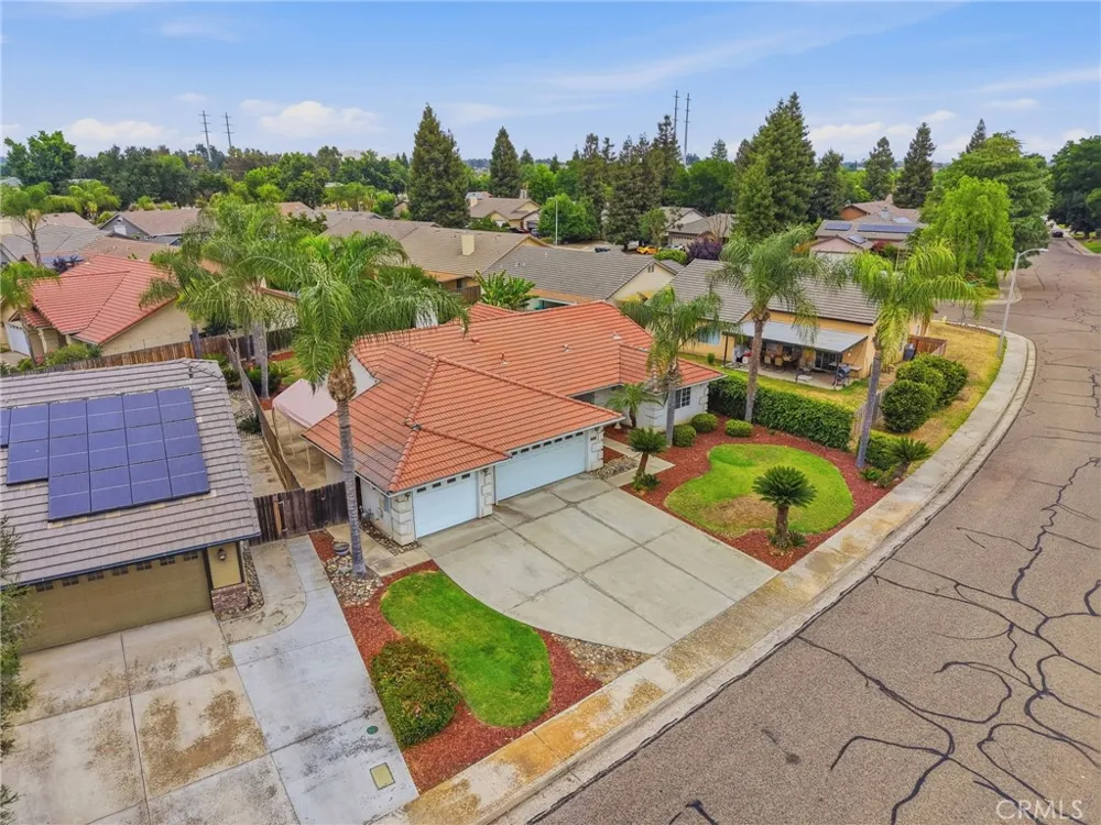4106 E Westcott Visalia, CA 93292