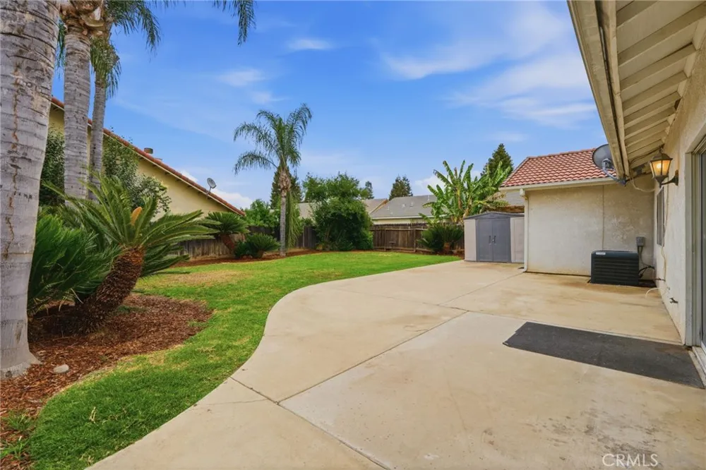 4106 E Westcott Visalia, CA 93292