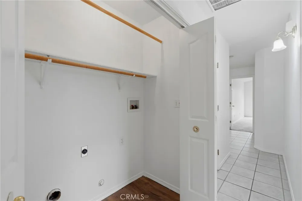 4106 E Westcott Visalia, CA 93292