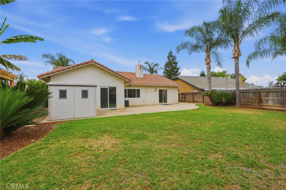 4106 E Westcott Visalia, CA 93292