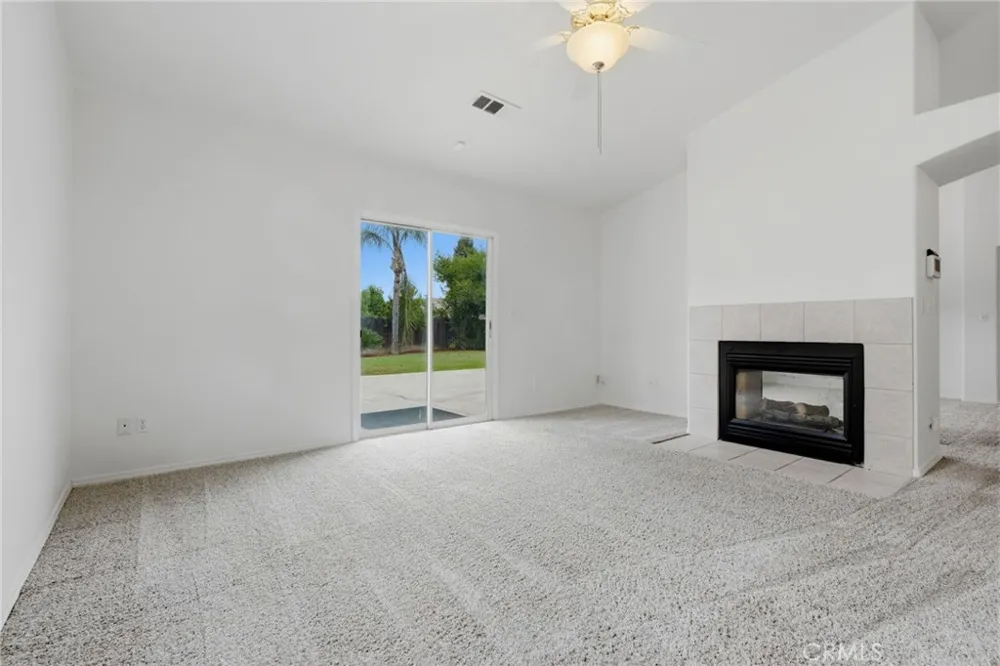4106 E Westcott Visalia, CA 93292
