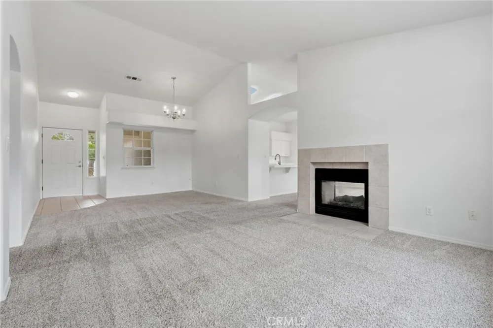 4106 E Westcott Visalia, CA 93292