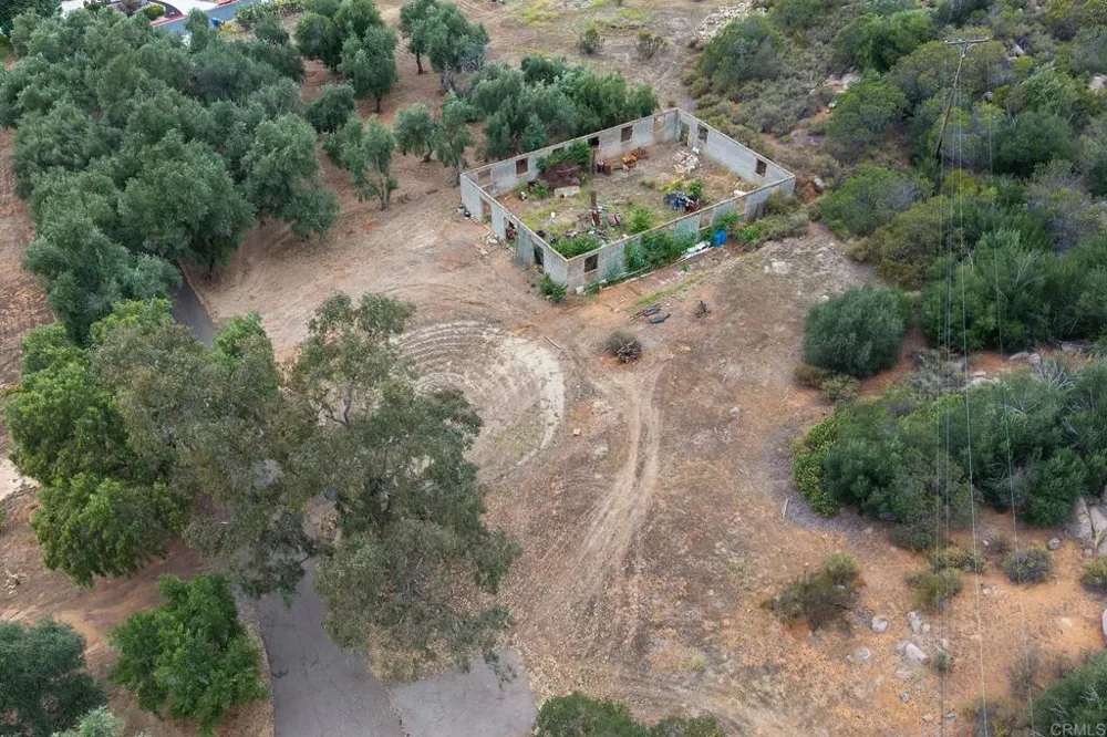 450 SUMMERHILL CT Alpine, CA 91901