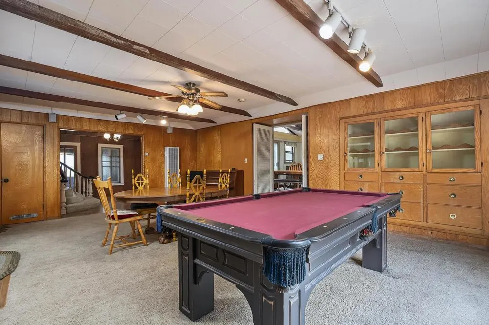 450 SUMMERHILL CT Alpine, CA 91901