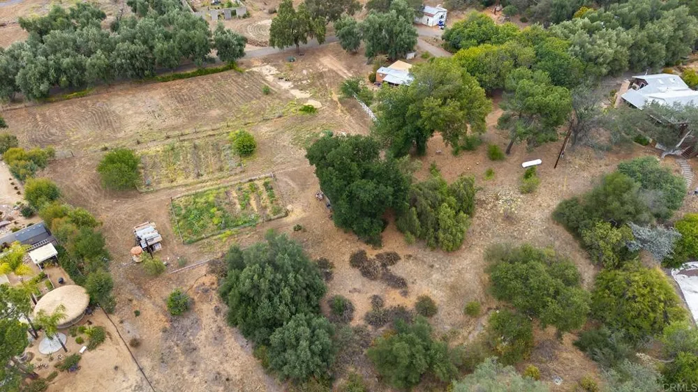 450 SUMMERHILL CT Alpine, CA 91901