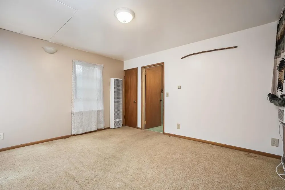 450 SUMMERHILL CT Alpine, CA 91901