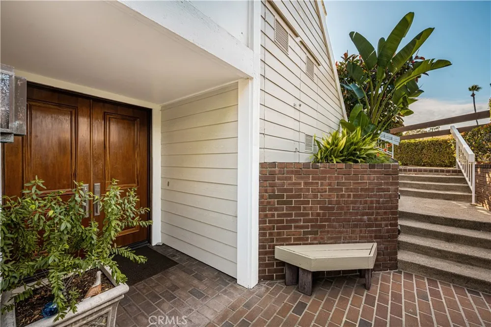 994 Bayside Cove Newport Beach, CA 92660