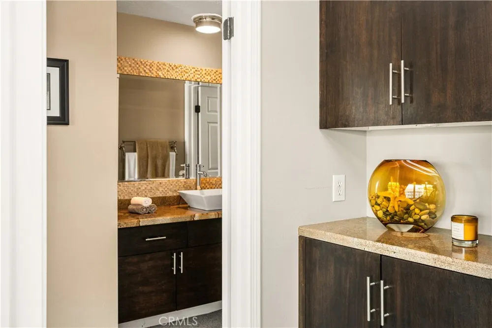 994 Bayside Cove Newport Beach, CA 92660