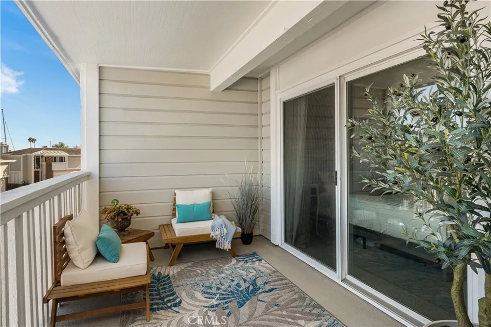 994 Bayside Cove Newport Beach, CA 92660