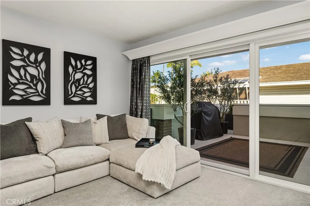 994 Bayside Cove Newport Beach, CA 92660