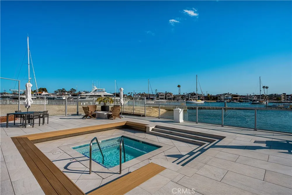 994 Bayside Cove Newport Beach, CA 92660