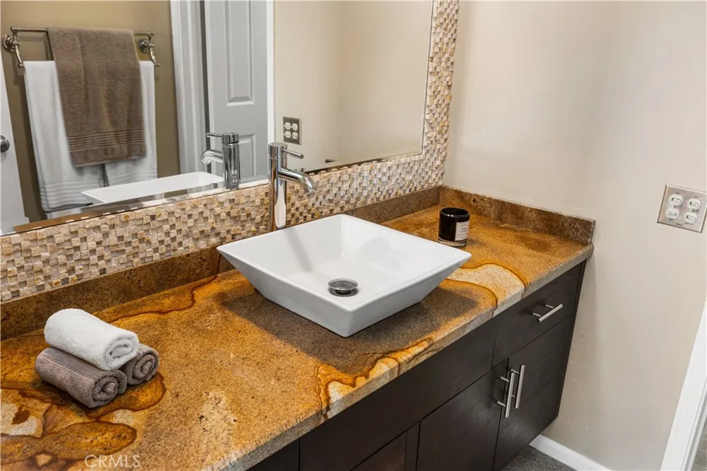 994 Bayside Cove Newport Beach, CA 92660