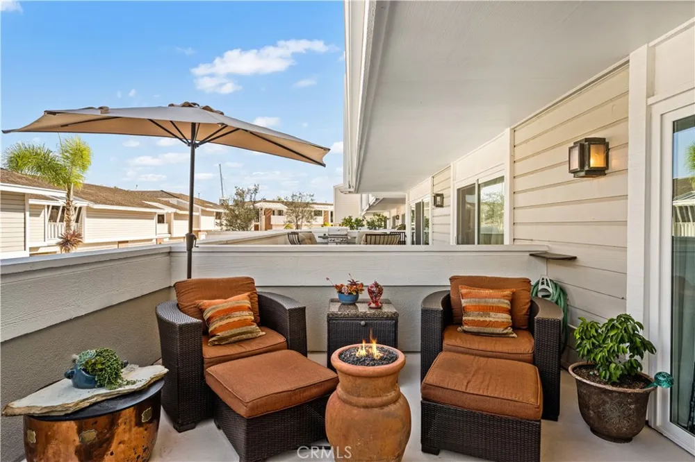 994 Bayside Cove Newport Beach, CA 92660