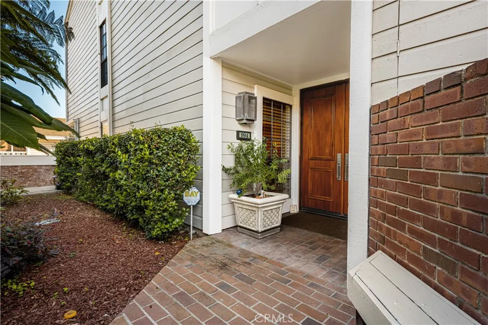 994 Bayside Cove Newport Beach, CA 92660