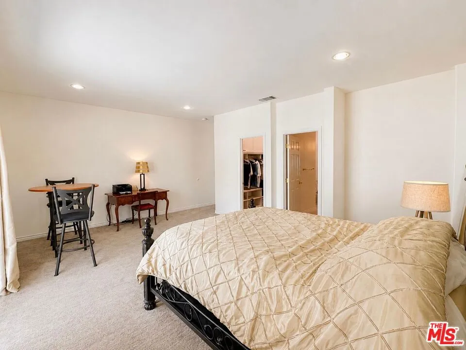 418 E Hardy Street #2 Inglewood, CA 90301