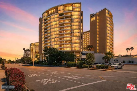 4265 Marina City Drive #501