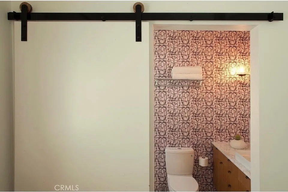 217 8th Place Manhattan Beach, CA 90266