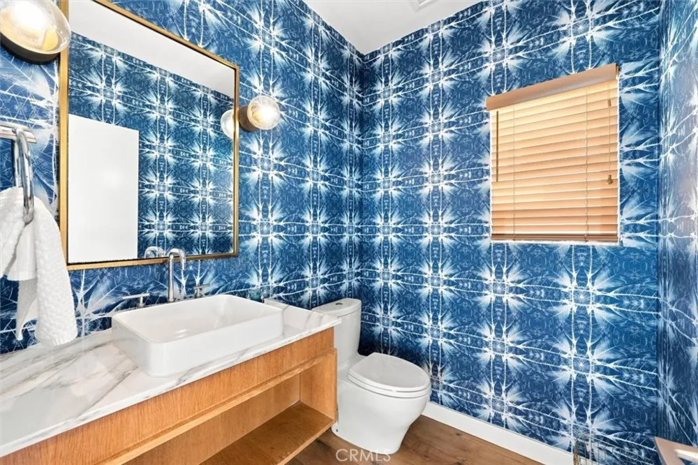 217 8th Place Manhattan Beach, CA 90266