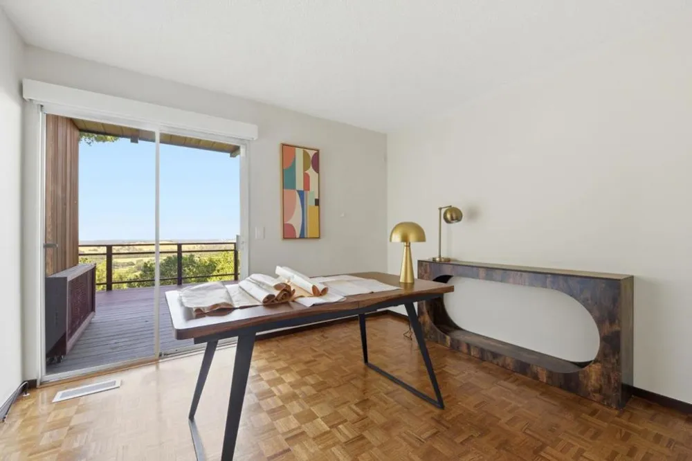 410 Conil Way Portola Valley, CA 94028