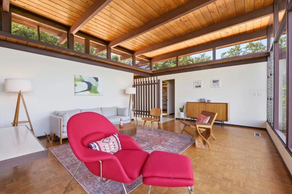 410 Conil Way Portola Valley, CA 94028