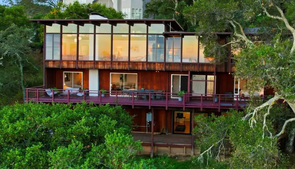410 Conil Way Portola Valley, CA 94028