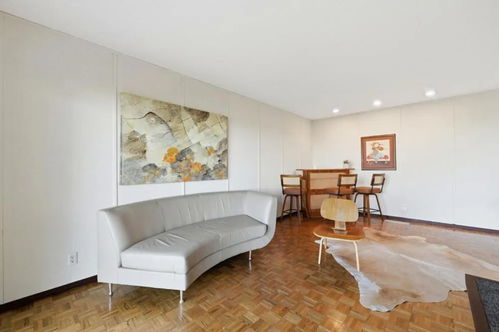 410 Conil Way Portola Valley, CA 94028