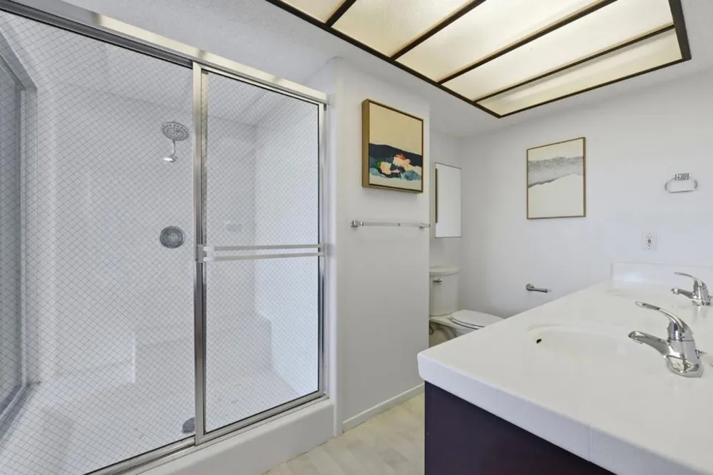 410 Conil Way Portola Valley, CA 94028