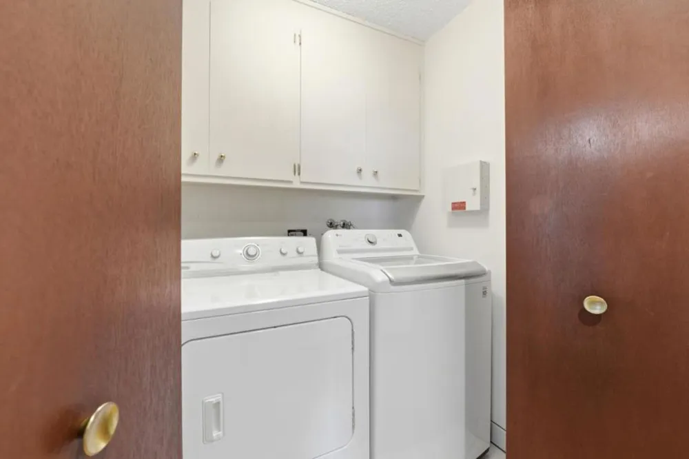 410 Conil Way Portola Valley, CA 94028
