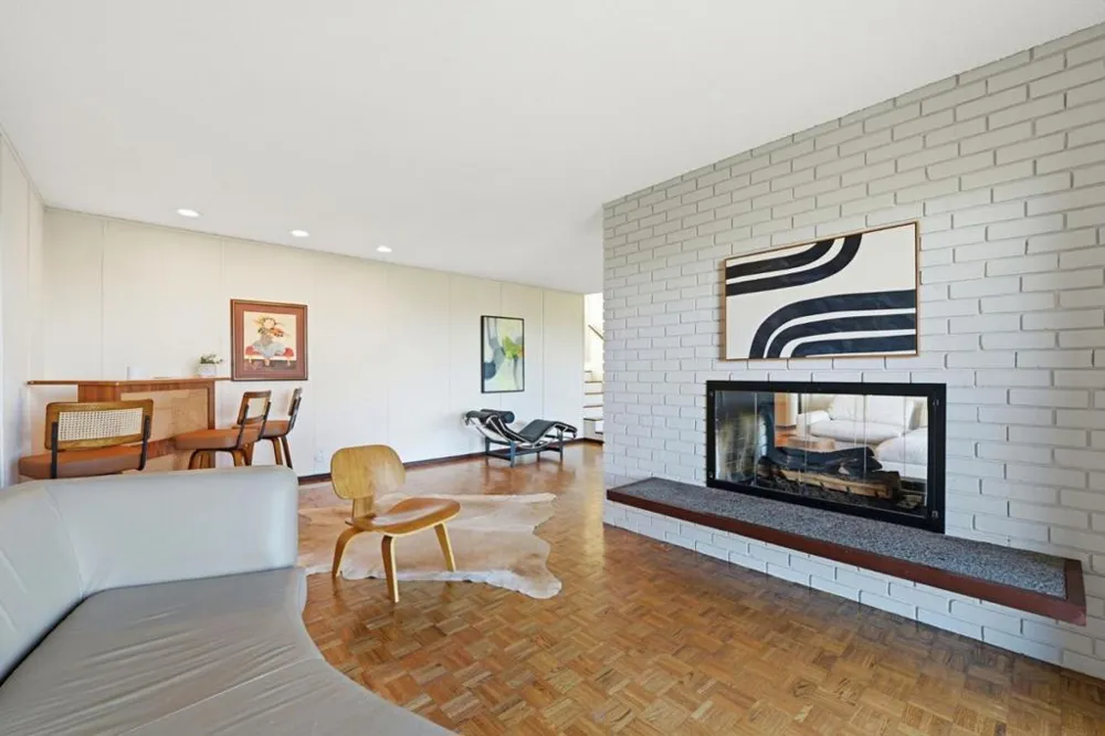 410 Conil Way Portola Valley, CA 94028