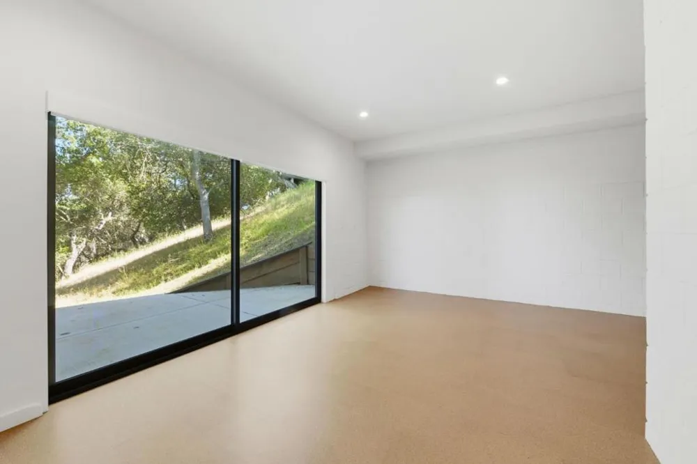 410 Conil Way Portola Valley, CA 94028
