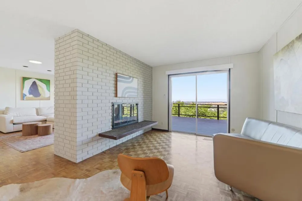 410 Conil Way Portola Valley, CA 94028