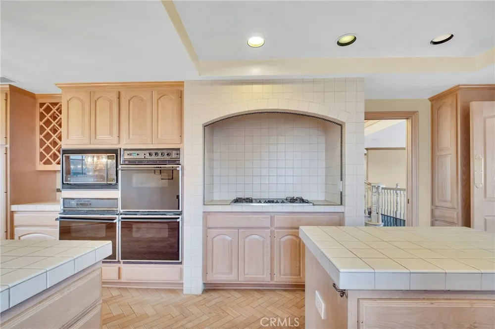 11 Avenida De Magnolia Rancho Palos Verdes, CA 90275