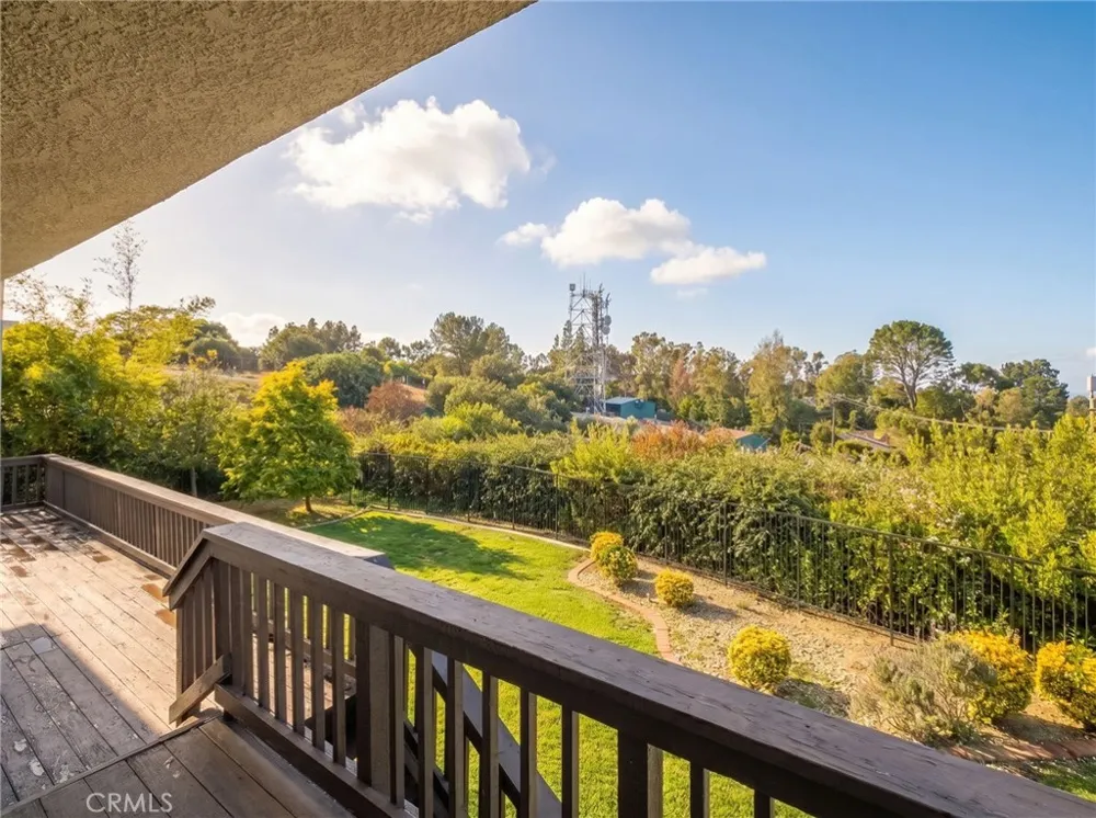 11 Avenida De Magnolia Rancho Palos Verdes, CA 90275