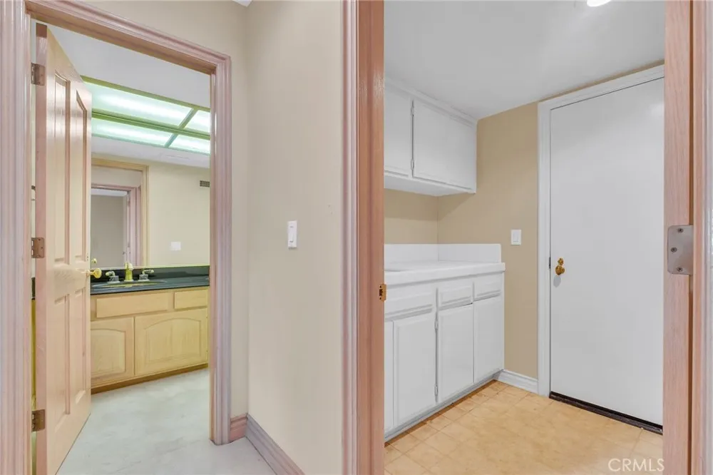 11 Avenida De Magnolia Rancho Palos Verdes, CA 90275