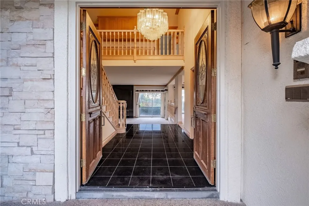 11 Avenida De Magnolia Rancho Palos Verdes, CA 90275
