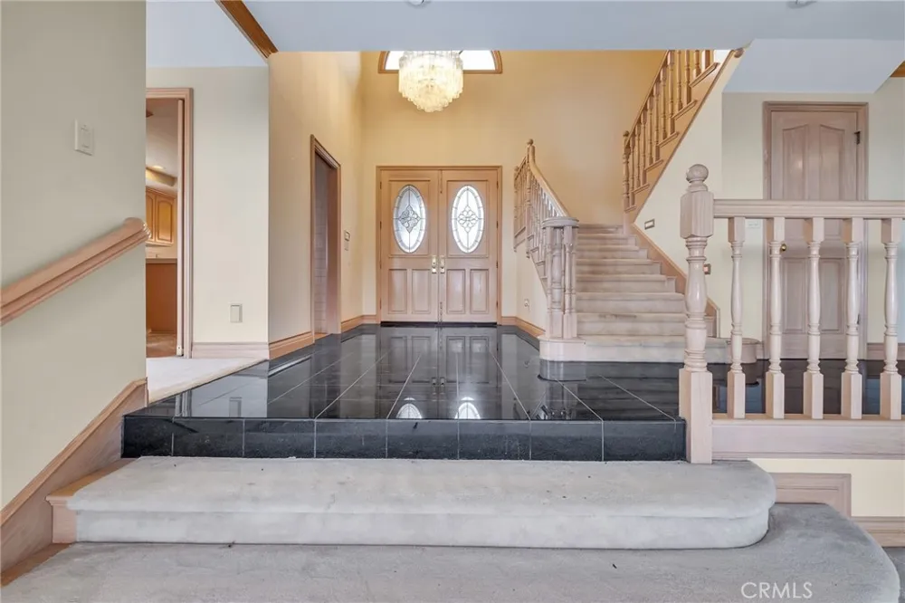 11 Avenida De Magnolia Rancho Palos Verdes, CA 90275