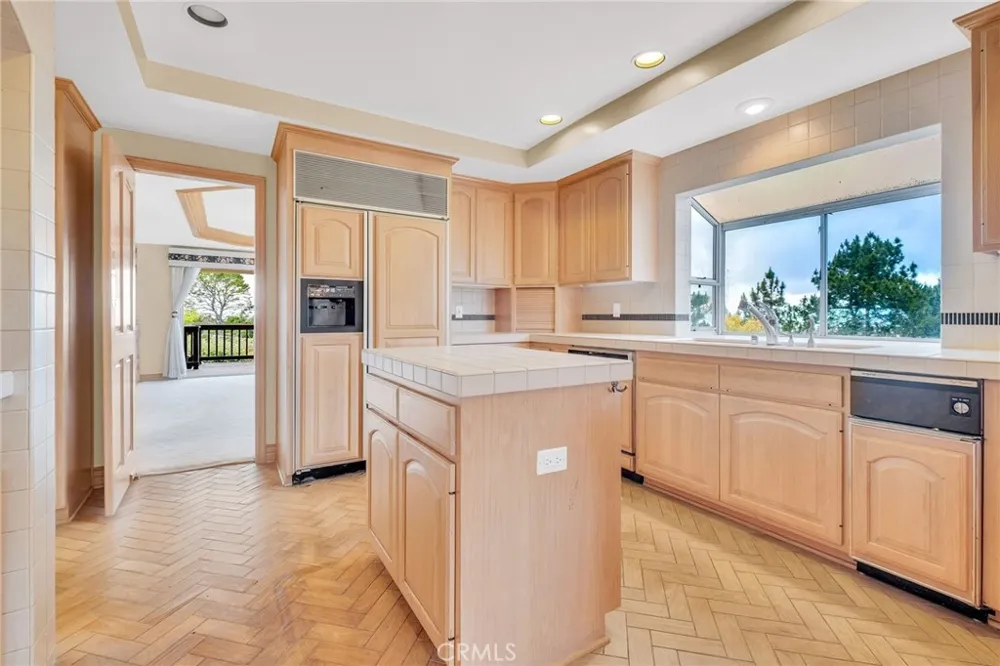 11 Avenida De Magnolia Rancho Palos Verdes, CA 90275