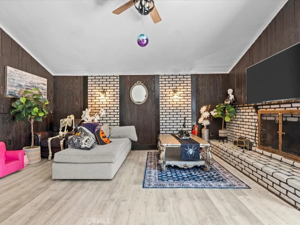 7770 Big Rock Jurupa Valley, CA 92509