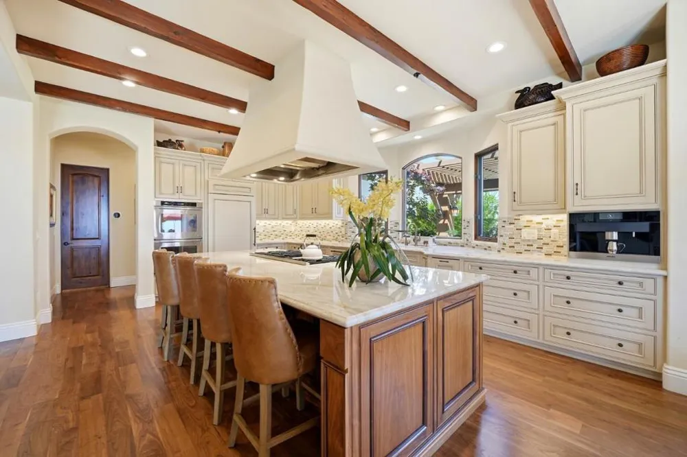 3000 San Juan Canyon Road San Juan Bautista, CA 95045