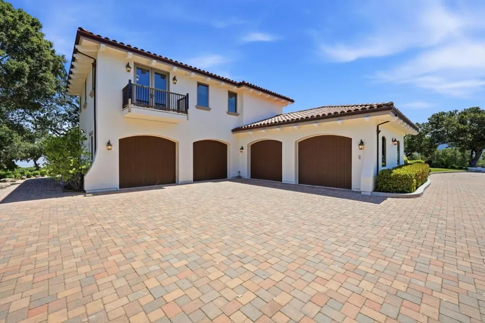 3000 San Juan Canyon Road San Juan Bautista, CA 95045