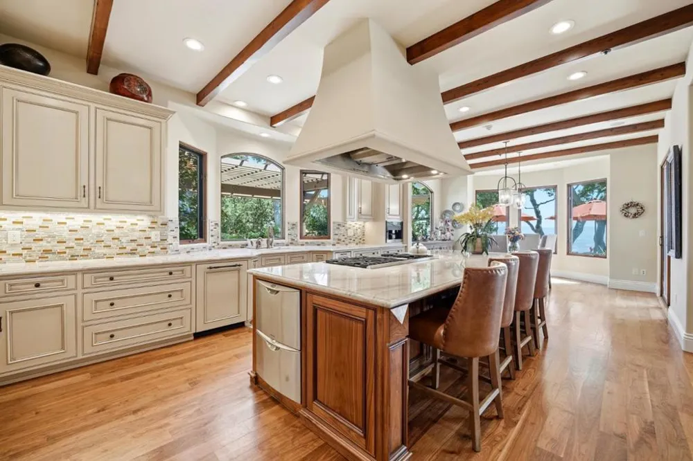 3000 San Juan Canyon Road San Juan Bautista, CA 95045