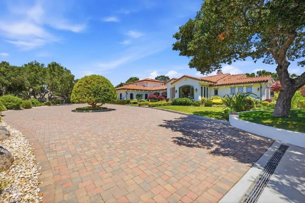 3000 San Juan Canyon Road San Juan Bautista, CA 95045