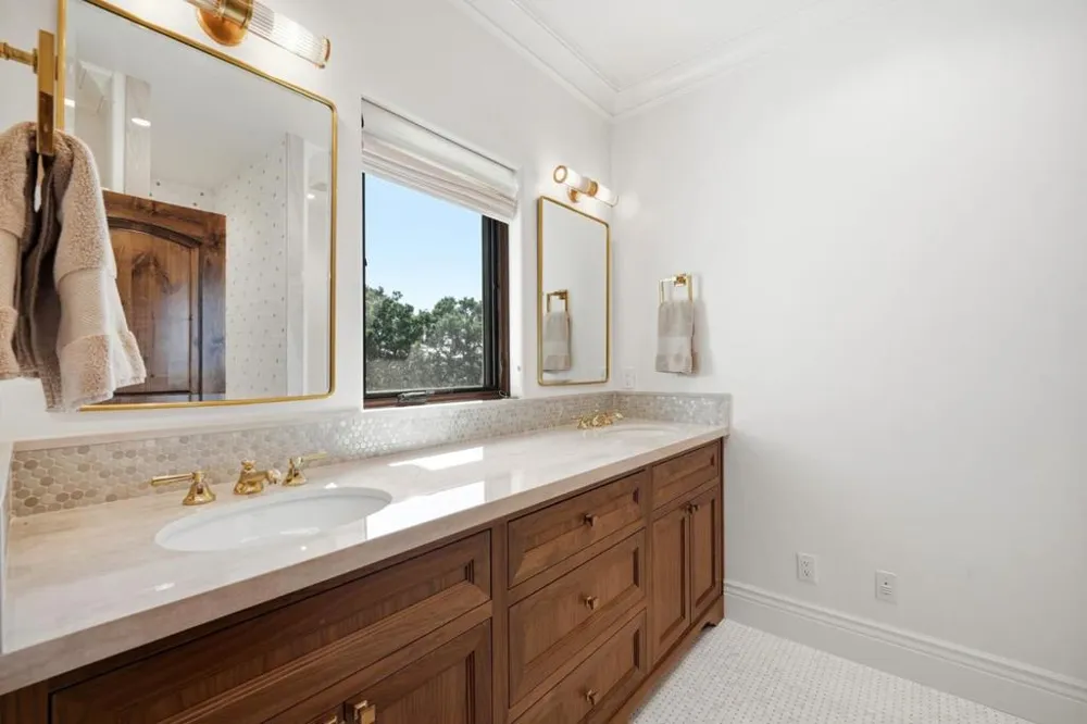 3000 San Juan Canyon Road San Juan Bautista, CA 95045