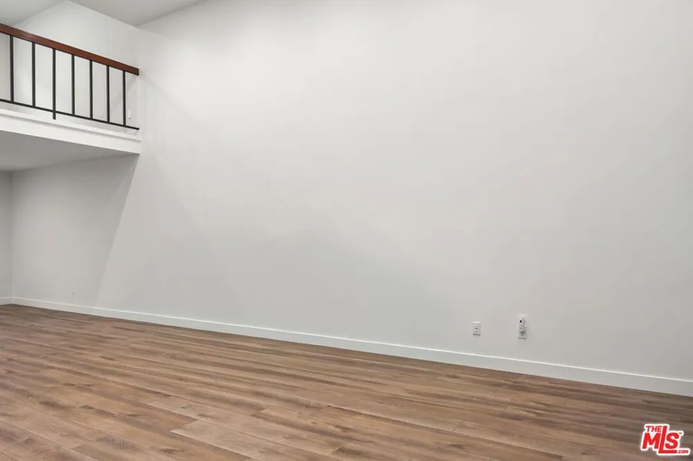 4218 Whitsett Avenue #4 Studio City, CA 91604