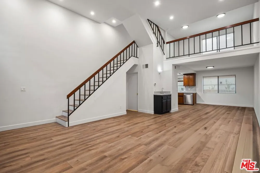 4218 Whitsett Avenue #4 Studio City, CA 91604